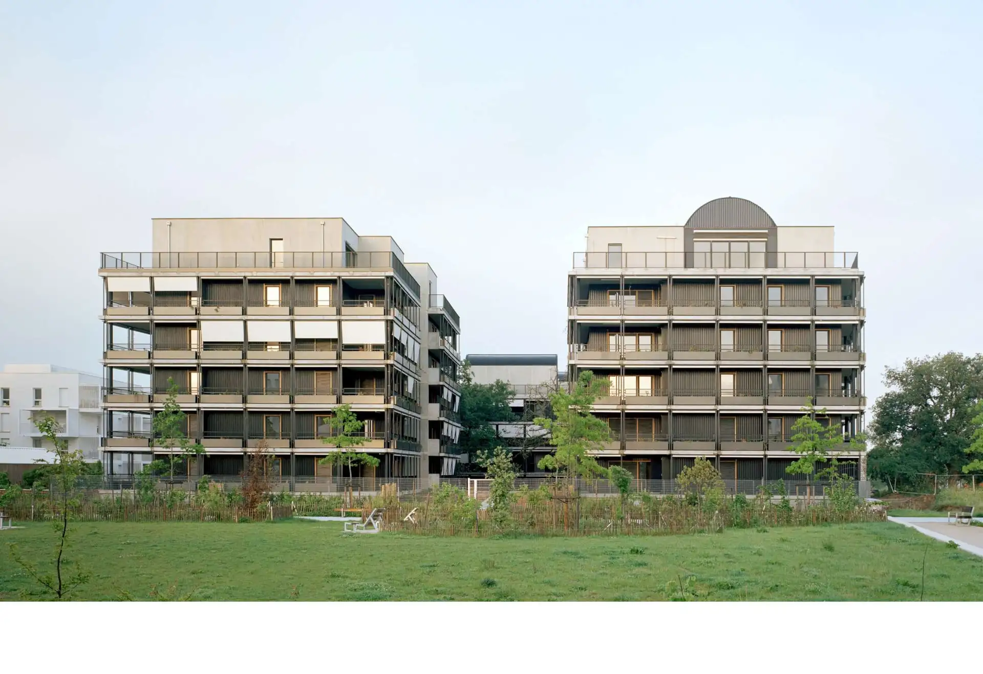Vue depuis le parc paysagé de la ZAC