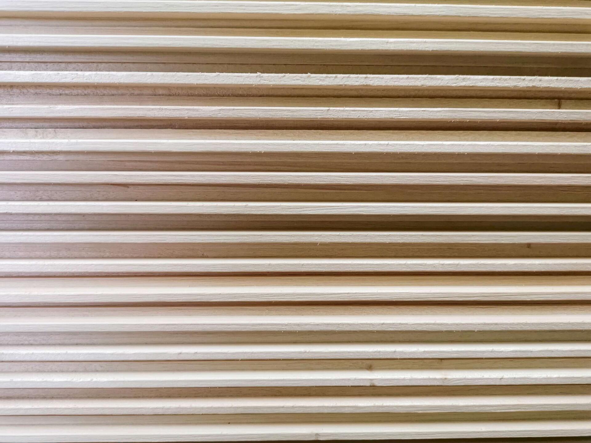Planches de bois de la scierie Granié