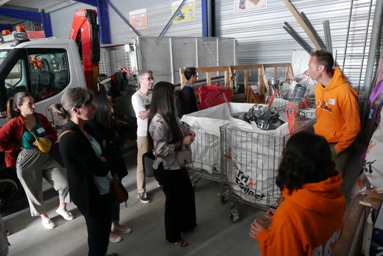 Retour sur | Enviro'café #14 : visite d'un entrepôt de recyclage avec Tri'n'Collect