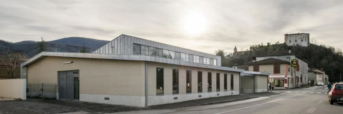 Maison de Santé pluriprofessionnelle en bois local et en béton de terre | Prat-Bonrepaux (09) - Logo
