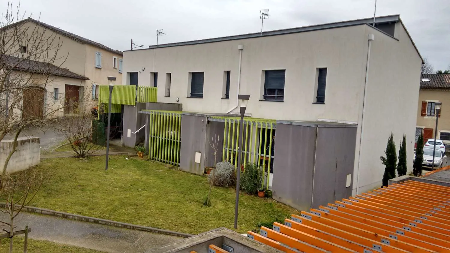 BÂTIBUZZ Résidence Cérès : 8 logements de haute qualité environnementale en centre ancien | Mauvezin (32) - Logo