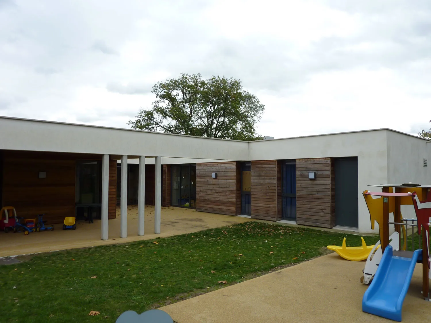 Equipement multi-accueil (crèche) de l'Université Paul Sabatier | Toulouse (31) - Logo