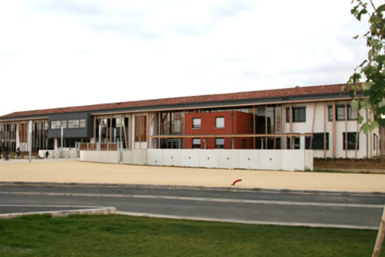 Collège HQE Vercingétorix | Montech (82) - Logo