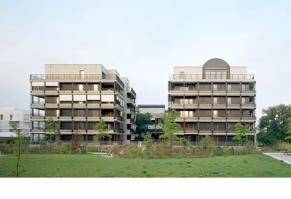 Vue depuis le parc paysagé de la ZAC