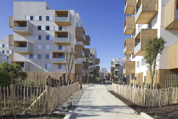 BÂTIBUZZ Square Maimat - Reconstruction de 148 logements sociaux | Muret (31) - Logo