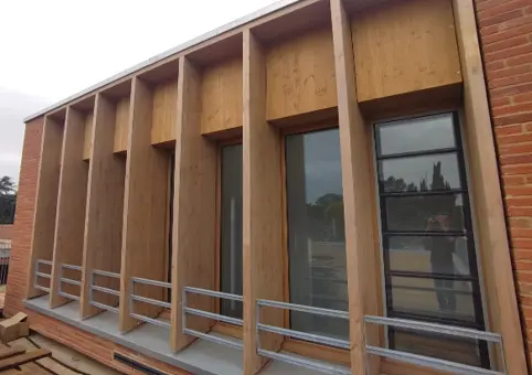  Brise soleil verticaux