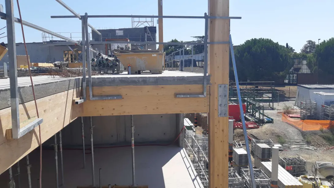 Détail plancher bois-béton connecté