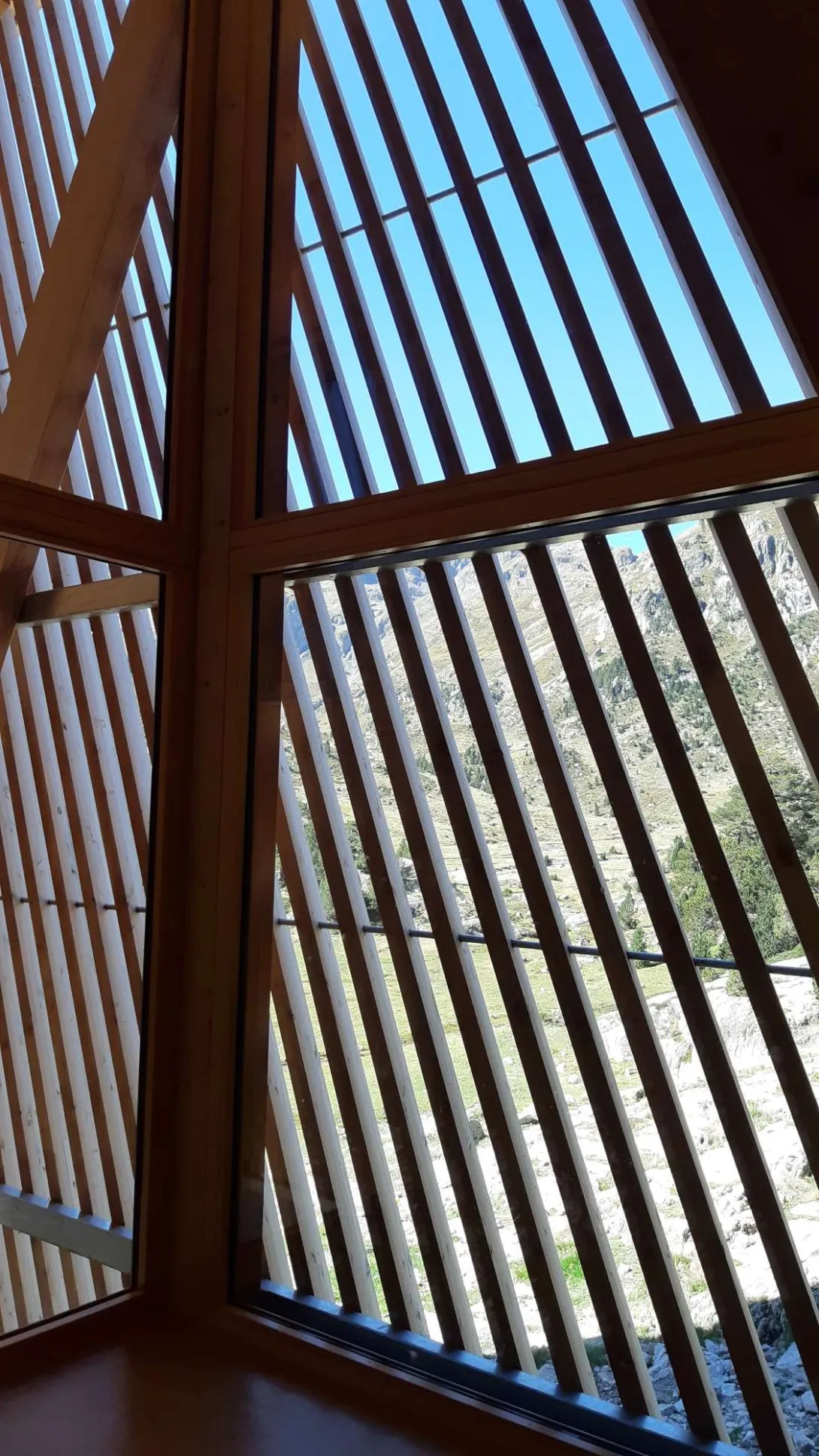 Les pignons ménagent des vues vers l'extérieur