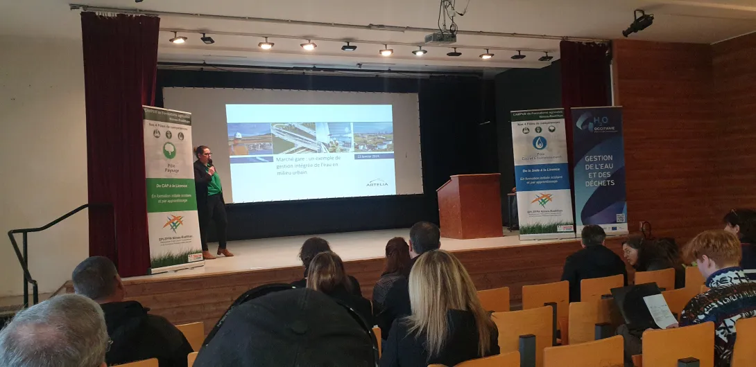 Intervention de Virginie Larriviere d'Artelia sur l'exemple du Marché Gare