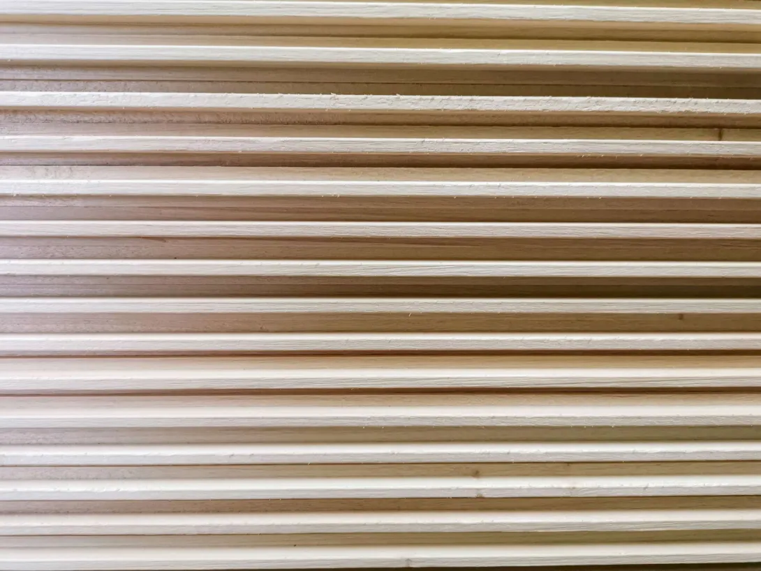 Planches de bois de la scierie Granié