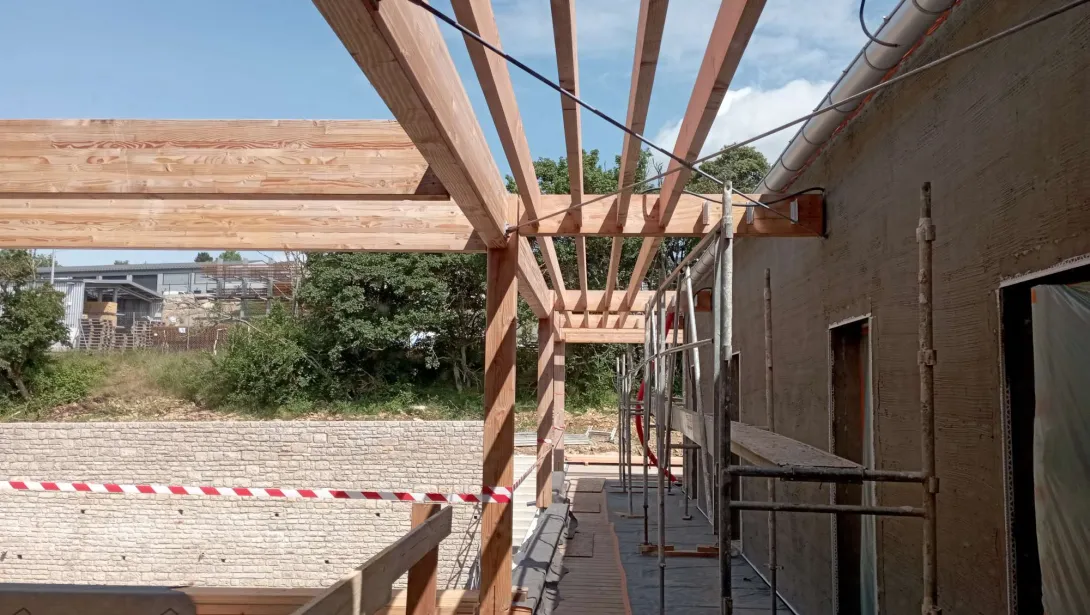 La coursive avec la vue vers le nord