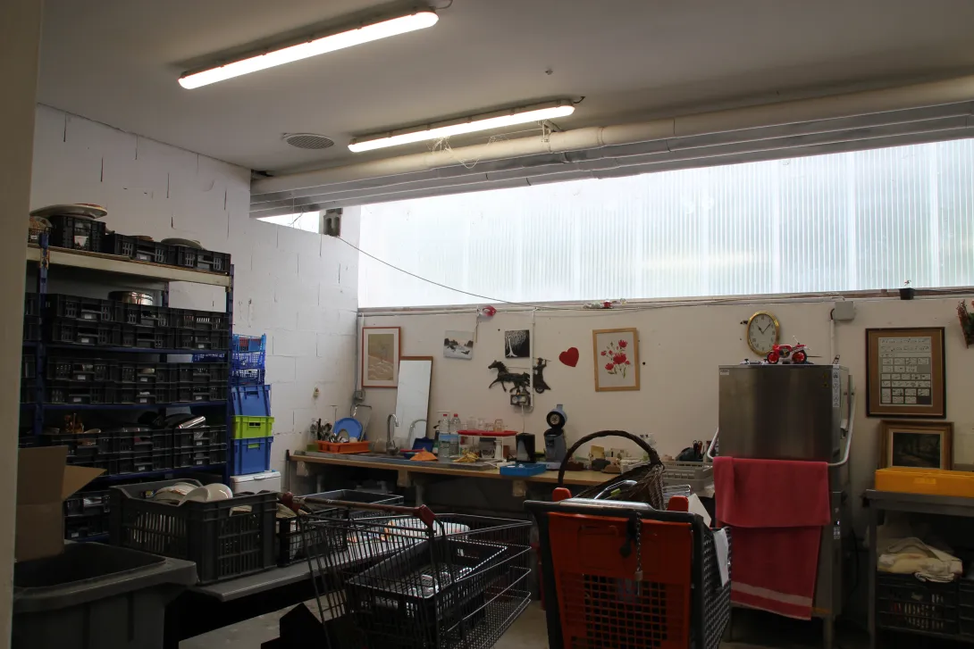 Visite Le Parchemin à Limoux (11) - Atelier vaisselle de la ressourcerie