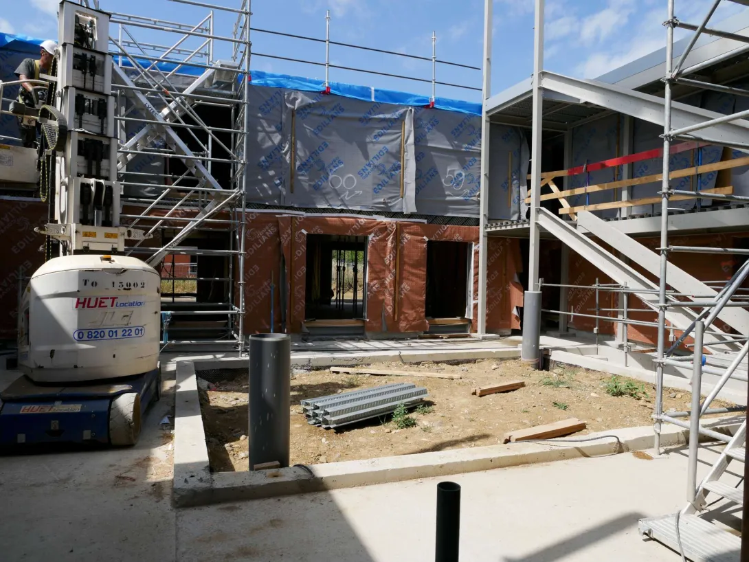 Le patio du logement collectif