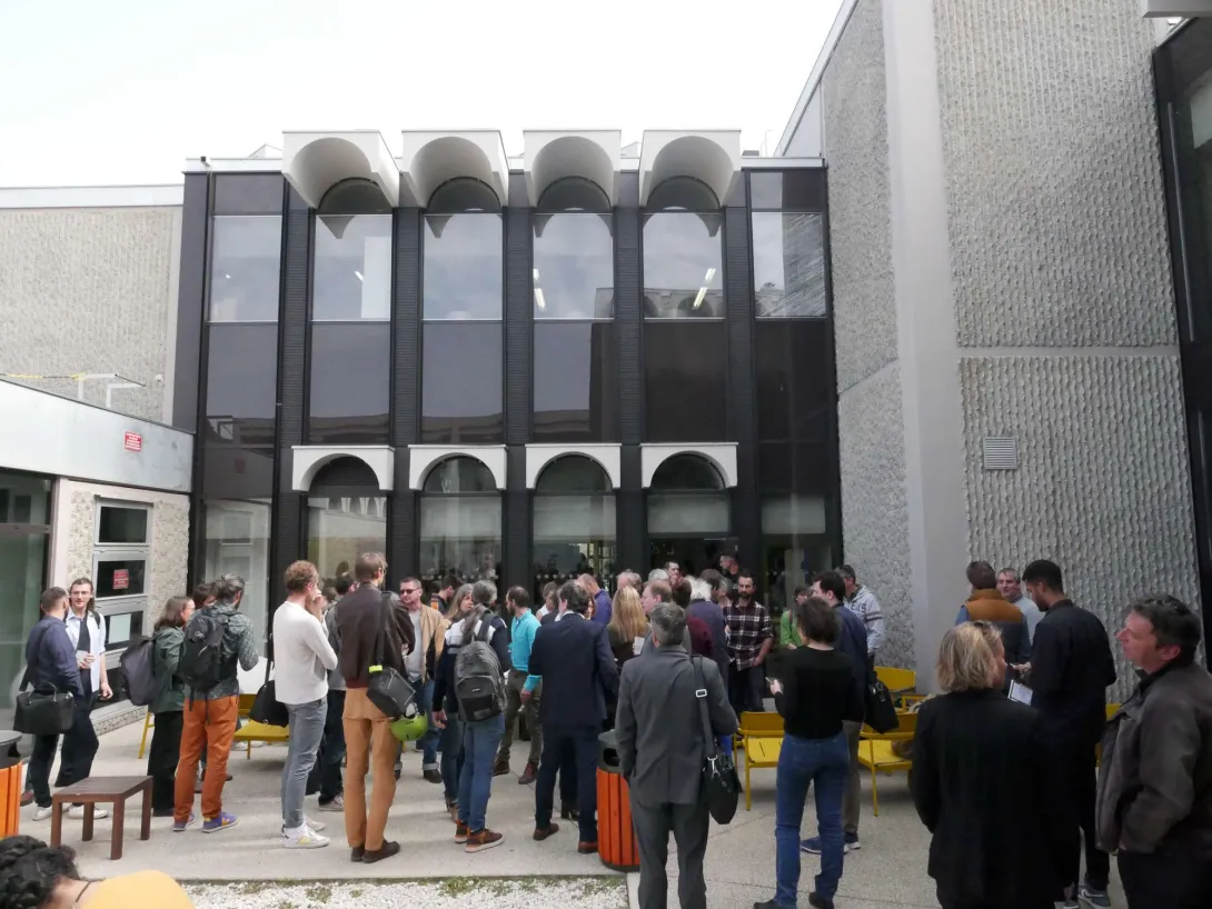 Le public est resté en nombre pour la visite des lieux l'après-midi