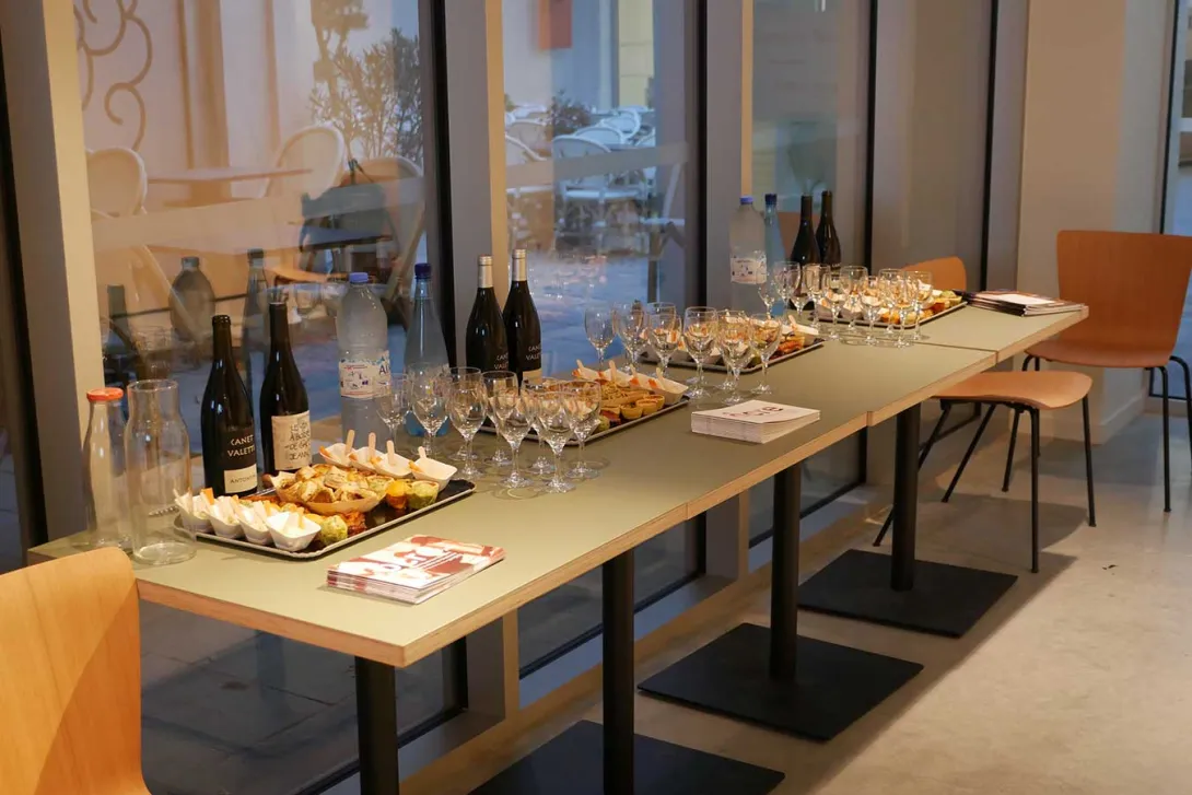 Un buffet dinatoire prévu pour les participants