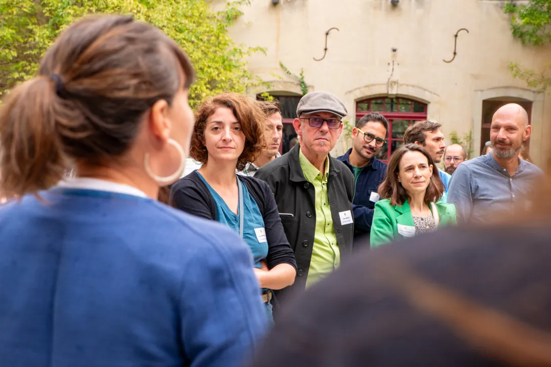 Illona PIOR remercie les participants